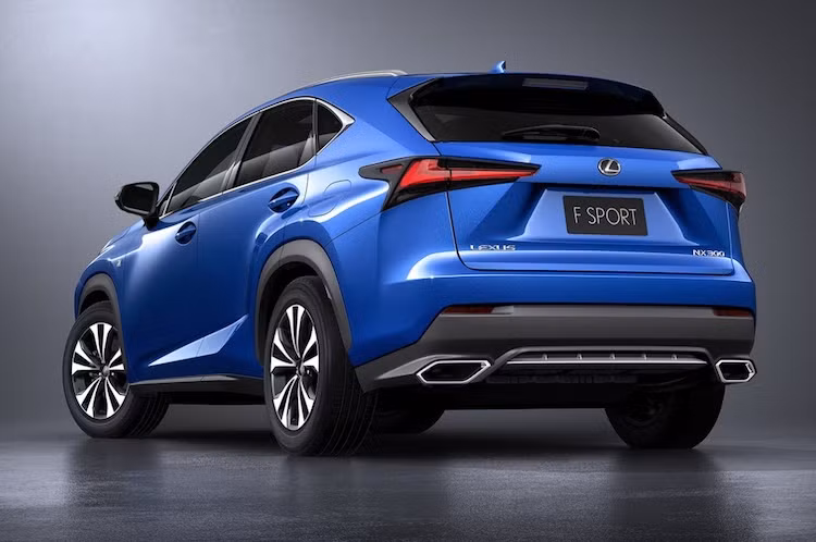 Hiện tại, giá bán Lexus NX 2018 cùng thời điểm bán ra của chưa được Lexus công bố. Tuy nhiên nhiều khả năng chiếc xe sẽ xuất hiện tại các thị trường đầu tiên chỉ trong nửa cuối năm nay.