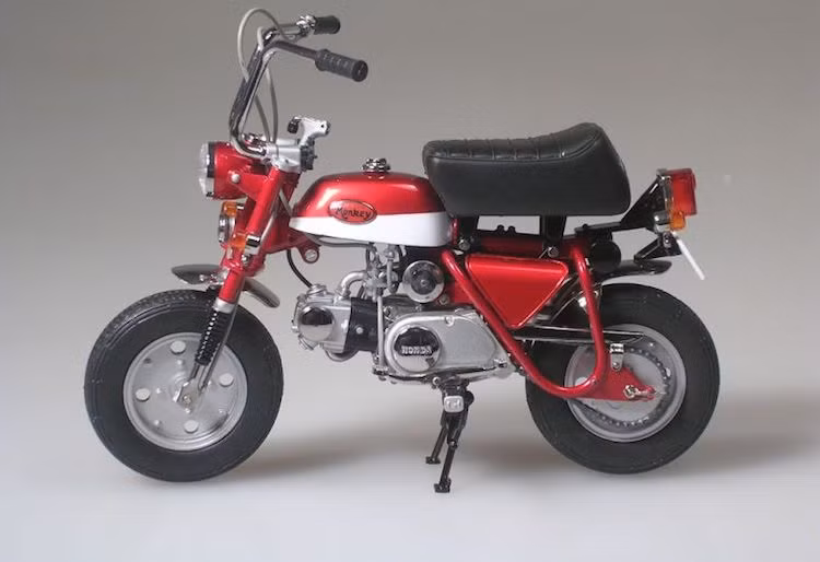 Tên gọi Monkey của dòng xe xuất phát từ việc do có kích thước rất nhỏ nên một người lớn ngồi trên xe sẽ có tư thế ngồi giống những chú khỉ lái xe hai bánh trong rạp xiếc. Kể từ khi ra mắt tới nay, Honda Monkey đã thu hút được một lượng "fan" đông đảo trên toàn Thế giới bởi kiểu dáng đáng yêu của mình.