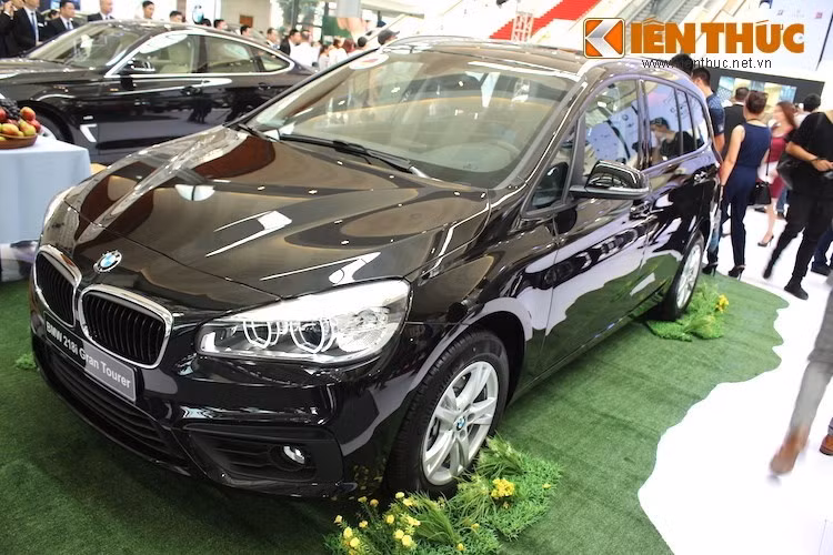 Bên cạnh đó, Cục Đăng kiểm phải báo cáo nguồn gốc, xuất xứ nhập hàng hóa nhập khẩu vào Việt Nam; phương thức kiểm tra, chứng nhận và thành phần hồ sơ liên quan đối với từng lô hàng nhập khẩu. Thời gian hàng hóa nhập khẩu phải báo cáo từ ngày 1/1/2013 đến nay. Thời hạn báo cáo Bộ trước ngày 25/4 tới đây,” Bộ Giao thông Vận tải nêu rõ.