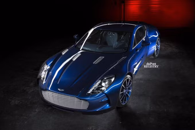 Chỉ có tổng cộng 77 chiếc từng được sản xuất trong lịch sử, hiện tại mỗi chiếc siêu xe đỉnh cao Aston Martin One-77 có giá trị lên tới hàng triệu USD. Chiếc One-77 trong bài viết này có số thự tự 66/77, hiện đang ở Mỹ và trong tình trạng hoàn hảo.