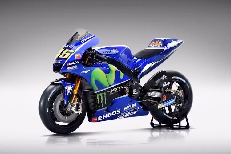 Yamaha đã chính thức xác nhận rằng hãng sẽ đem tới trưng bày mẫu xe đua MotoGP YZR-M1 đời 2017 mới nhất, với điểm đặc biệt là có quốc kỳ Việt Nam in trên dàn áo của chiếc xe. Ngoài ra, một số phiên bản độ của dòng xe tay ga NVX, xe côn tay Exciter cũng như một số dòng xe nam như R3, MT-03, TFX150 cũng chắc chắn sẽ xuất hiện.