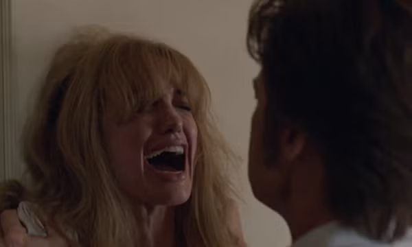 Vo chong Brad Pitt va Angelina Jolie cai nhau gay soc