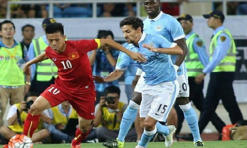 Van Quyet am 300 trieu nho “xe luoi” Man City
