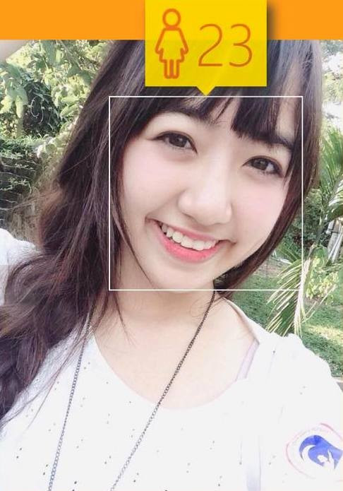 Tương tự, bạn gái sinh năm 1997 của Vương Anh - Vũ Quỳnh Anh - bất ngờ với độ tuổi được dự đoán lên đến con số 23.