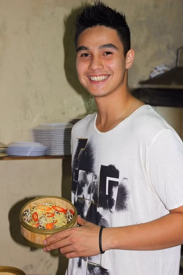 Nhung sao nam Viet lam ong chu vua dep trai lai dam dang-Hinh-12