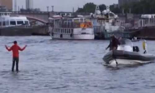 Me met nhung tro choi doc nhat hanh tinh