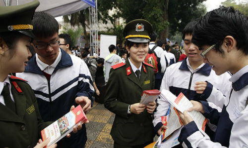 Diem chuan cac truong cong an se tang