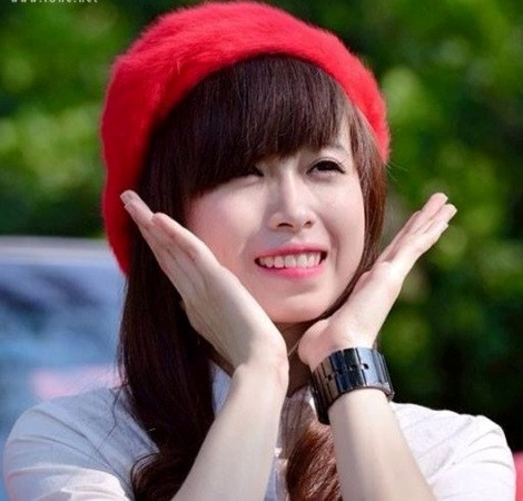 Đi học võ từ năm 7 tuổi nhưng hot girl Taekwondo vẫn giữ được làn da trắng bóc, thân hình thon gọn, nổi bật.