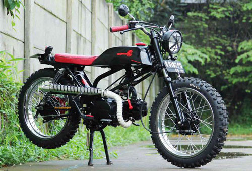 Honda Win 100 lột xác theo phong cách Rocker.