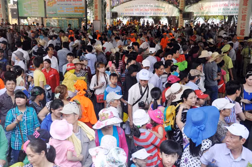 Phat ngot canh du lich hanh xac cua nguoi Viet dip le-Hinh-8