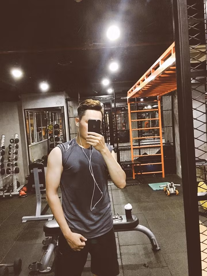 Sở hữu "profie khủng" nên không khó để Đạt trở thành chàng trai trong mộng của hội chị em. Ảnh: Tổng hợp