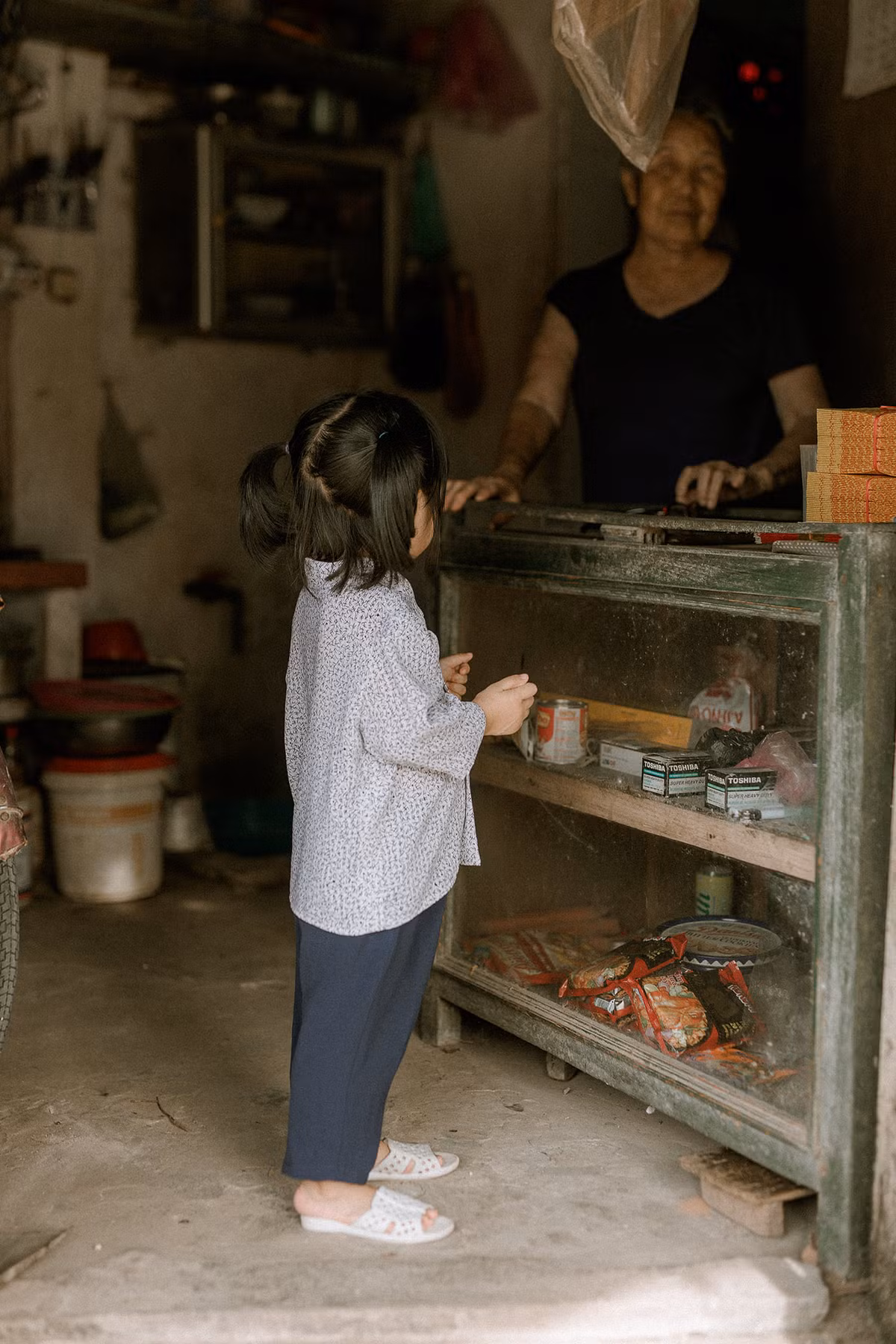 Khi xem bộ ảnh này, những ký ức tuổi thơ dù ít dù nhiều vẫn còn đọng lại trong ký ức của nhiều người.