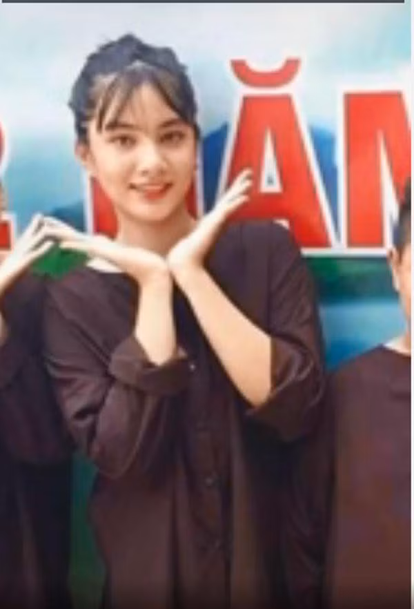 Ai cũng bày tỏ xuýt xoa trước màn dậy thì quá đỗi thành công này.