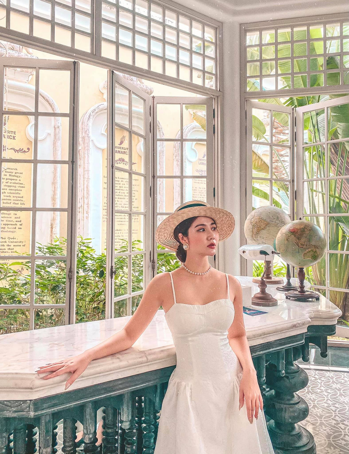 Gần chạm ngưỡng 30 tuổi, hot girl Hà thành được cư dân mạng khen ngợi vẻ đẹp chuẩn "gái một con trông mòn con mắt".