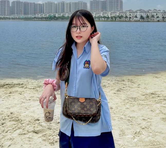 Xinh xắn, tài năng và giàu có nên Chao đang là cái tên trong thế hệ Gen Z nổi tiếng bậc nhất hiện nay.