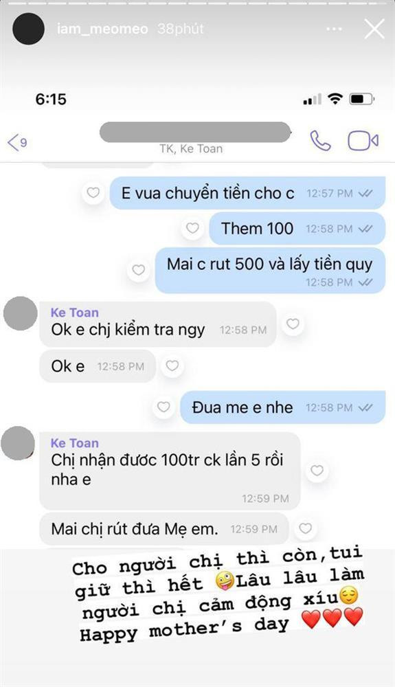 Mới nhất, hot girl Meo Meo đã khiến ai nấy trầm trồ khi tiết lộ cô tặng mẹ 500 triệu đồng nhân dịp Ngày của mẹ. Cụ thể, "chị đẹp" đăng ảnh tin nhắn với kế toán của mình, nhờ đưa cho mẹ mình 500 triệu và ghi caption: "Cho người chị thì còn, tui giữ thì hết. Lâu lâu làm người chị cảm động xíu. Happy Mother's Day".