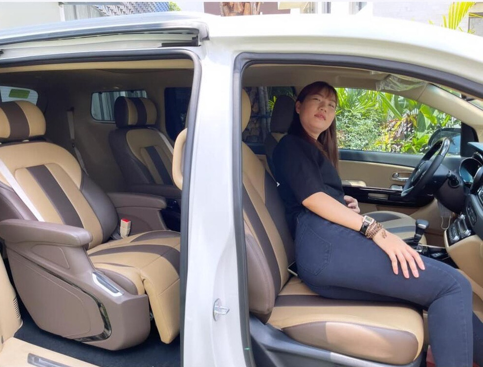 Ngay lập tức, netizen cho rằng chiếc xe này chính là quà tặng mà "nữ hoàng nội y" dành cho Thuý Kiều.