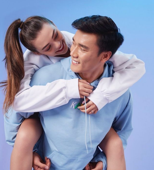 Mặc dù nhận về không ít ý kiến trái chiều cho rằng Bùi Tiến Dũng nên tập trung vào bóng đá, cũng có không ít fan lại ủng hộ anh lấn sân vào sự nghiệp nghệ thuật. Hơn nữa, Bùi Tiến Dũng và Dianka thể hiện tình cảm thân mật khi yêu nhau là quyền cá nhân, họ không quên gửi lời chúc mừng hạnh phúc đến cặp đôi.