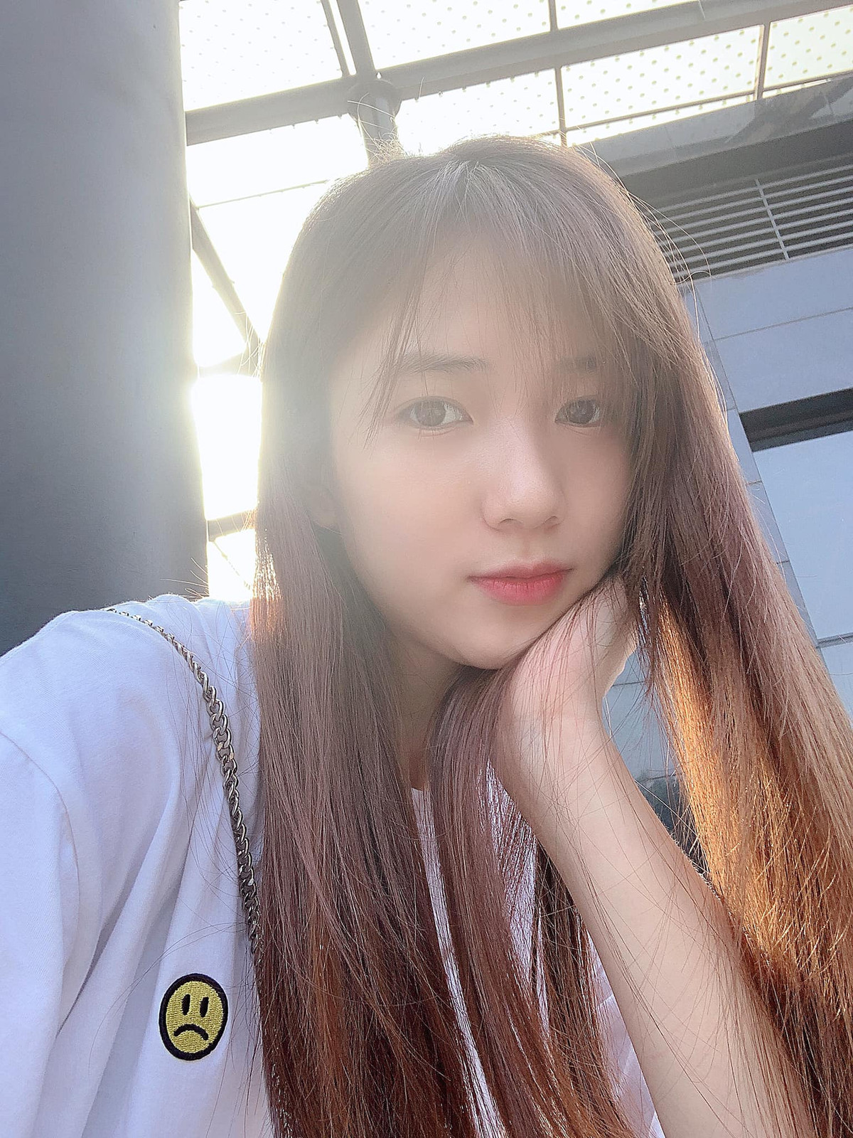 Thậm chí ngay trong khoảnh khắc đau đớn lúc đi đẻ, Trâm Anh dù không giấu được cơn đau nhưng nhan sắc thì vẫn "đỉnh của chóp". Ảnh: Tổng hợp