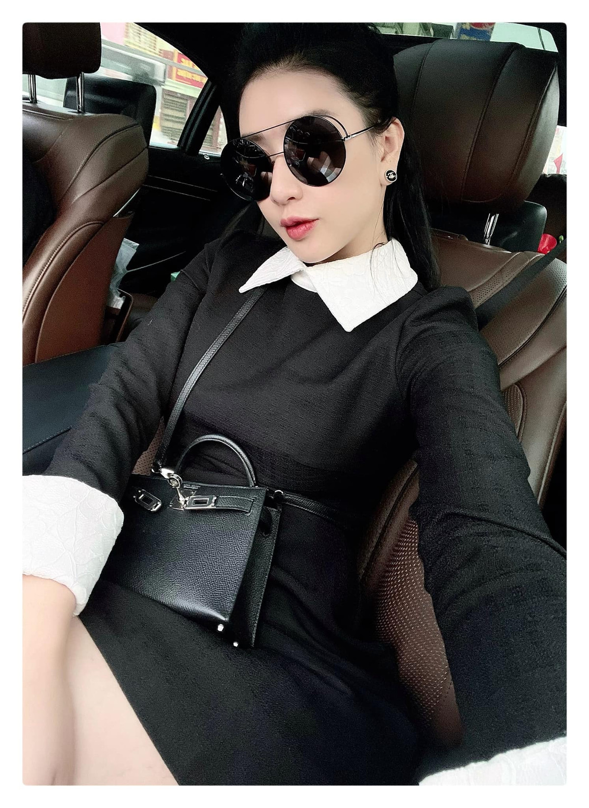 Dù xinh đẹp quyến rũ, chiếm sóng nhiều lần trên mạng xã hội nhưng Thanh Tú lại là rich kid có gia thế bí ẩn nhất nhì hội con nhà giàu Việt. Ảnh: FBNV