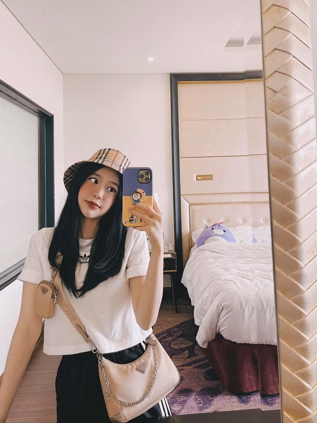 Được biết từ trước khi kết hôn với Fabo Nguyễn, Vân Tiny đã là một gái xinh nức tiếng trên MXH.