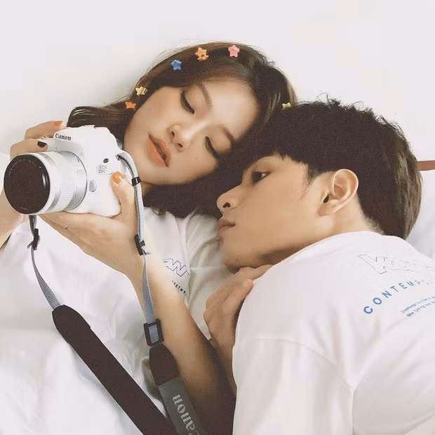 Bạn gái Jaykii chính là hot girl Trương Hoàng Mai Anh, một gương mặt không hề xa lạ gì với những cư dân mạng.