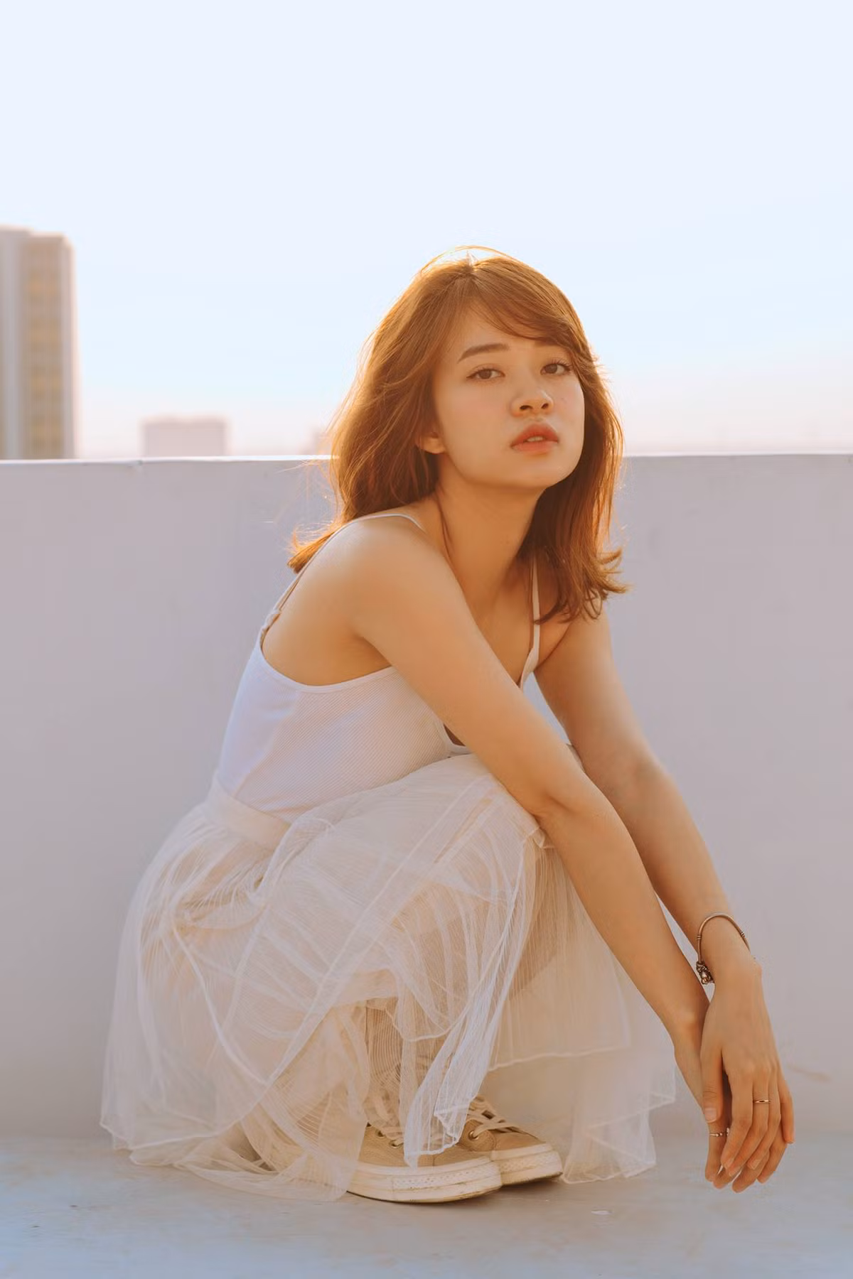 Thông tin này khiến người hâm mộ vô cùng vui mừng, thi nhau chúc phúc cho cặp đôi trai tài gái sắc.