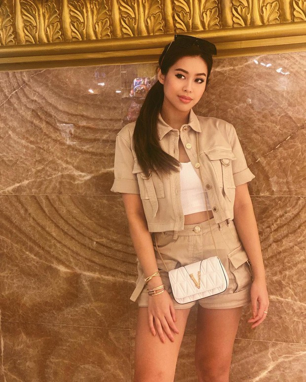 Nhắc đến rich kid Việt Nam chắc chắn không thể bỏ qua được cái tên Tiên Nguyễn. Ái nữ nhà tỷ phú Johnathan Hạnh Nguyễn luôn gây ấn tượng mạnh với vẻ ngoài xinh đẹp, thần thái sang chảnh ngút ngàn.