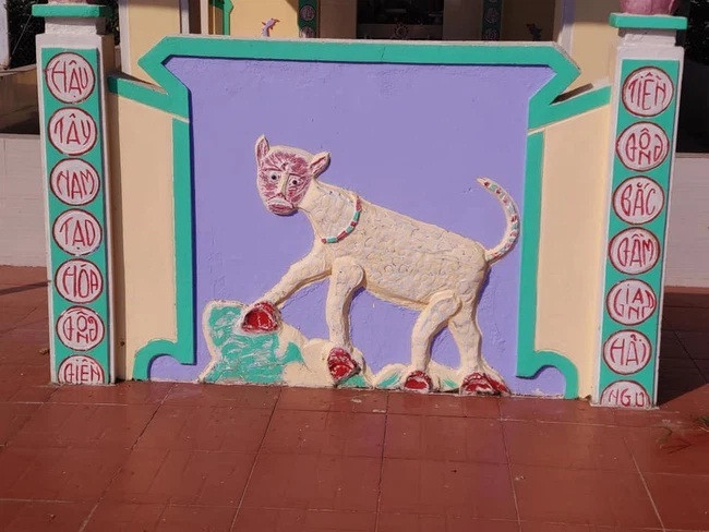 Sư tử "phiên bản lỗi" này khiến nhiều người hoang mang, thực tế đã cho thấy không phải người thợ điêu khắc nào cũng tài giỏi trong việc tạo hình sư tử một cách chuẩn nhất.