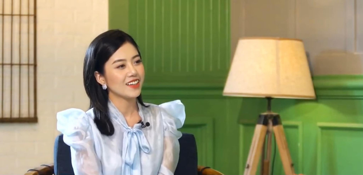 MC Anh Thư sinh năm 1998 và hiện đang công tác tại Đài truyền hình Việt Nam.