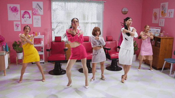 Hiện tại đã có gần 1 triệu lượt xem những video nhảy theo trend #lovewhatyouchoose trên TikTok.