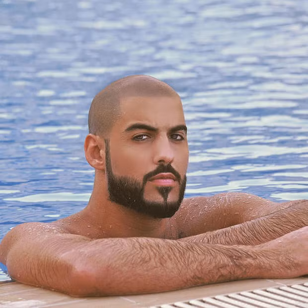 Dù vẫn theo đuổi nghiệp người mẫu tuy nhiên Omar không còn giữ được danh tiếng mạnh mẽ như trước. Omar đã chuyển tới định cư tại Vancouver, Canada và còn lấn sân sang làm diễn viên.