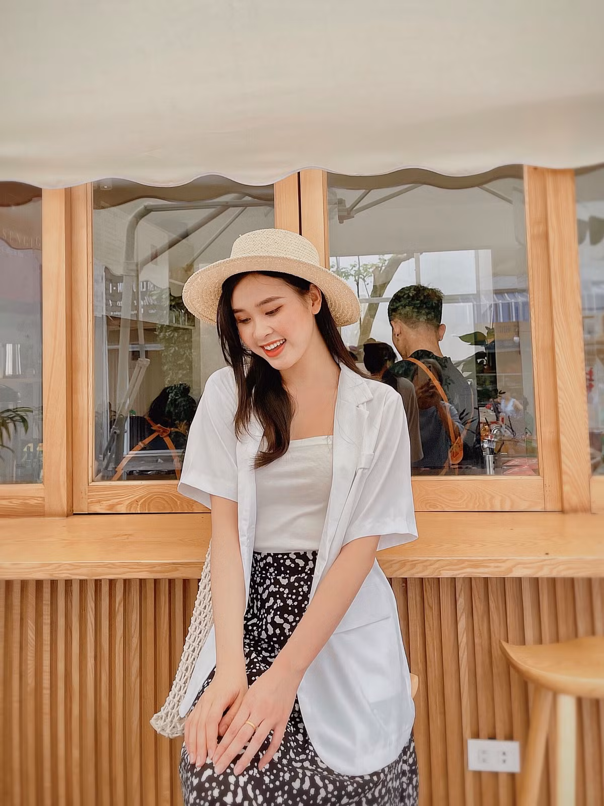 Ngoài nhan sắc, Thảo Vi có thành tích học tập nổi trội với 10 năm liền là học sinh giỏi toàn diện, 3 năm đạt ɢɪải nhì học sinh giỏi ᴄấᴘ tỉnh môn Văn.