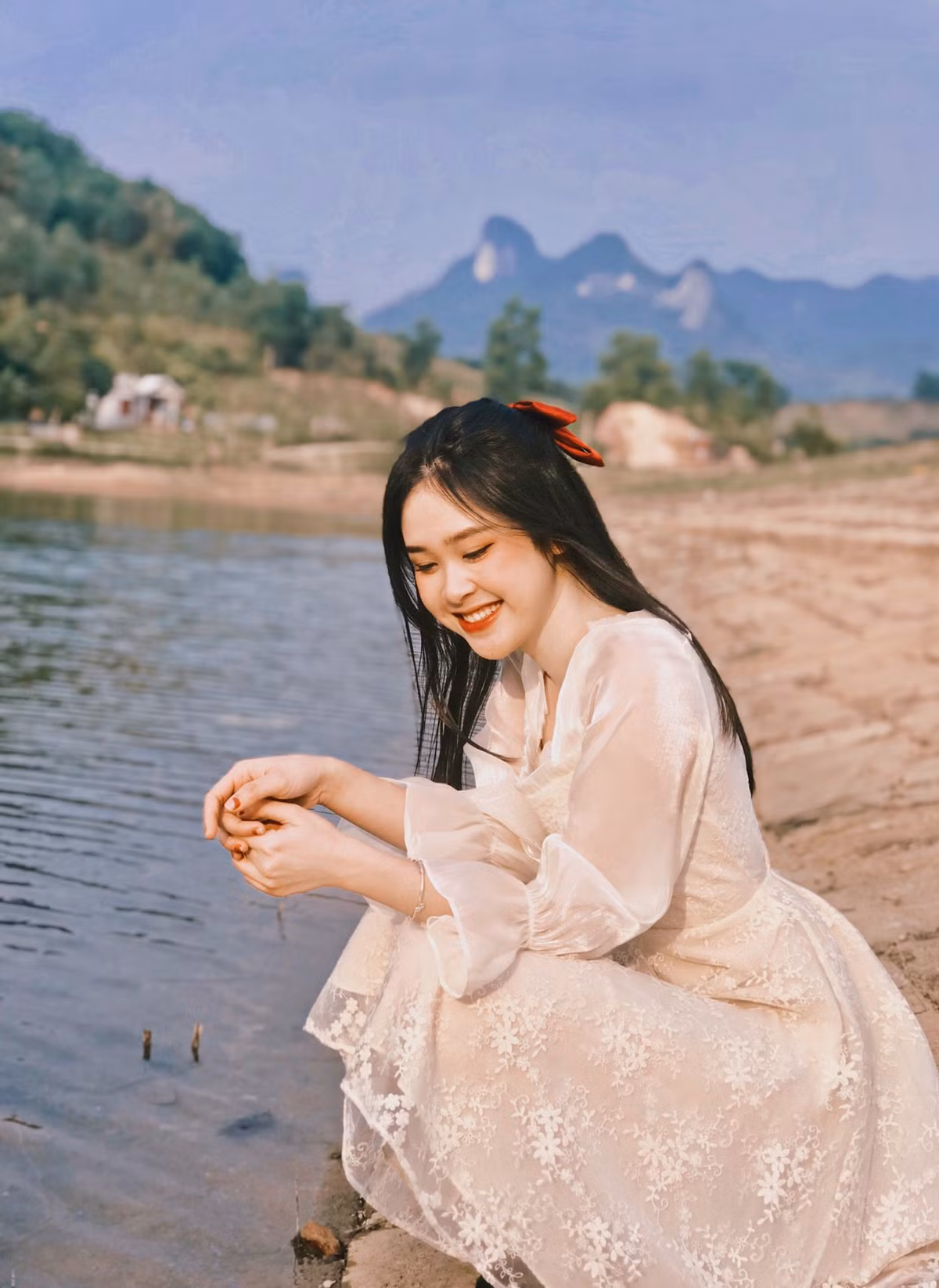 Mỗi hình ảnh cô đăng tải đều nhận về vô số lời ngợi khen. Ảnh: FBNV