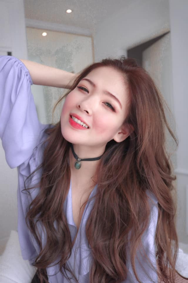 Khác với hình ảnh trong sáng của 2 năm trước đây, Cathy của bây giờ đã trưởng thành hơn, cuốn hút và mặn mà hơn.