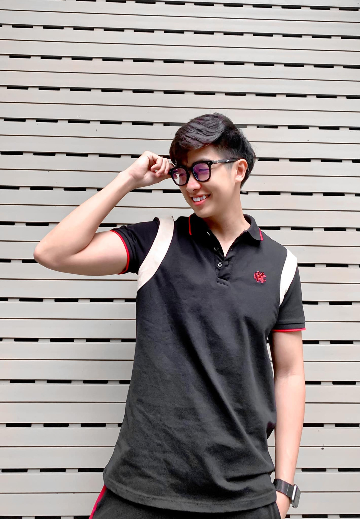 Ngoài việc quay clip TikTok anh chàng còn đóng một số phim ngắn như Chuyện 2 Chàng Lính Trẻ, Thanh Xuân Có Cậu,...