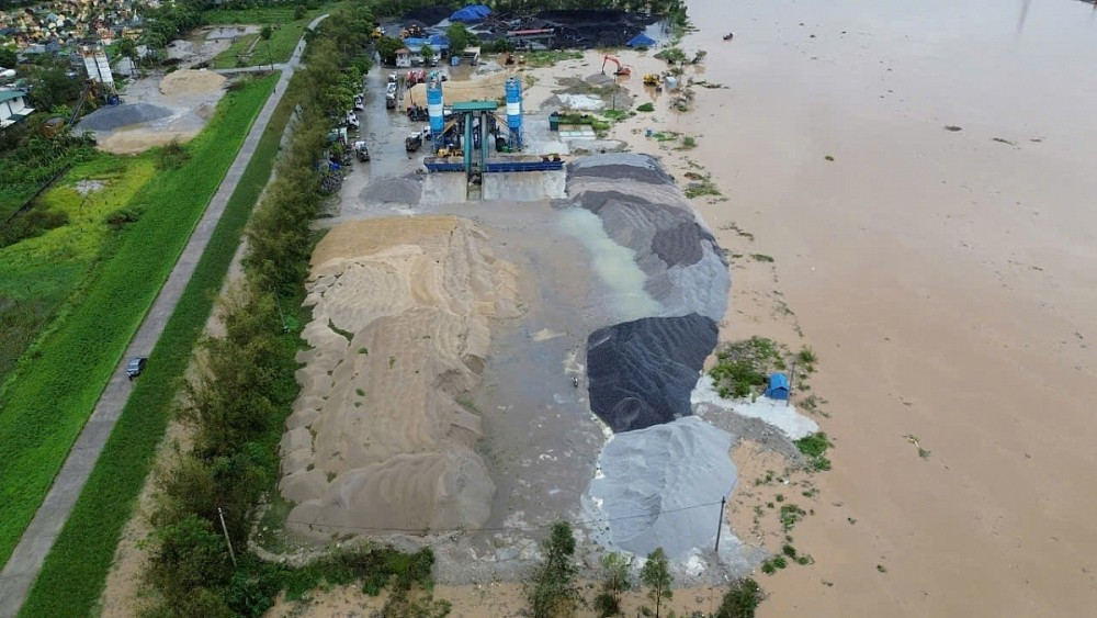 Hai Duong yeu cau dung tram tron be tong, asphal bai song Thai Binh