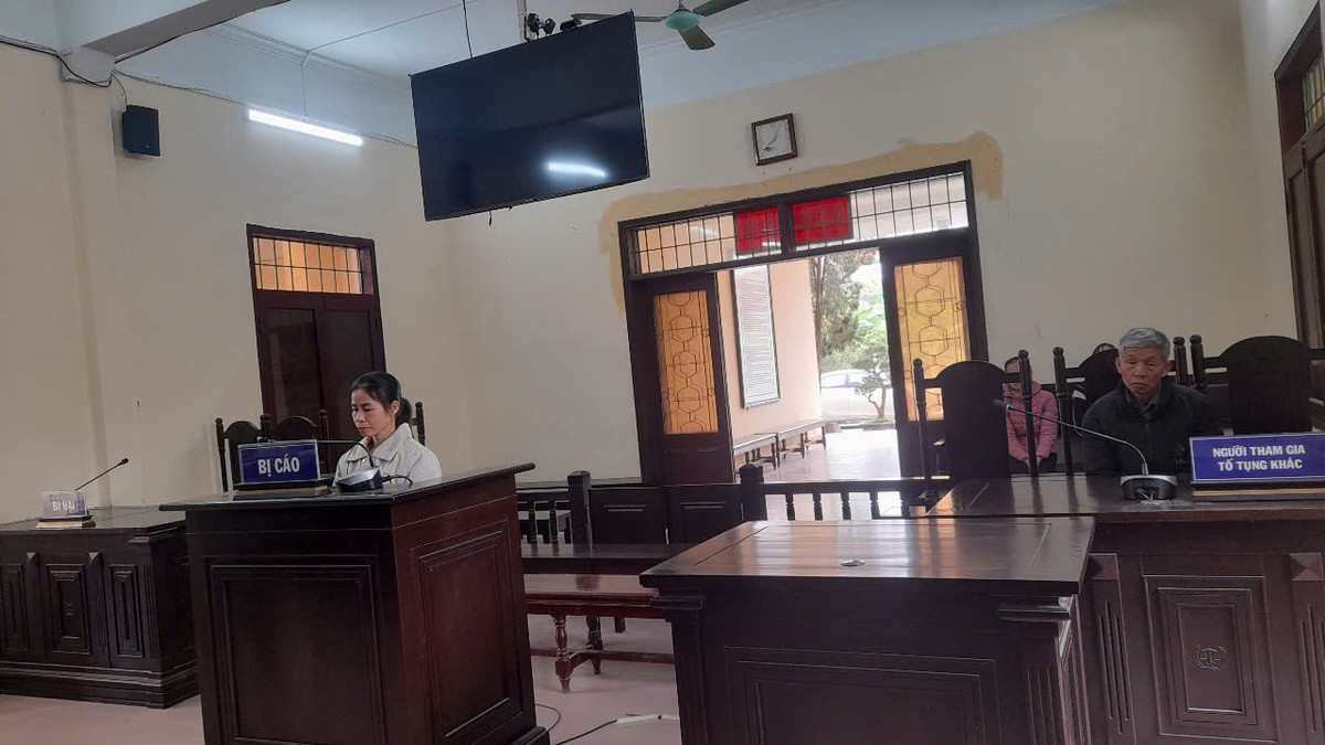 Hải Dương: Mẹ lĩnh án vì giao xe cho con chưa đủ tuổi gây tai nạn Hai Duong: Me linh an vi giao xe cho con chua du tuoi gay tai nan