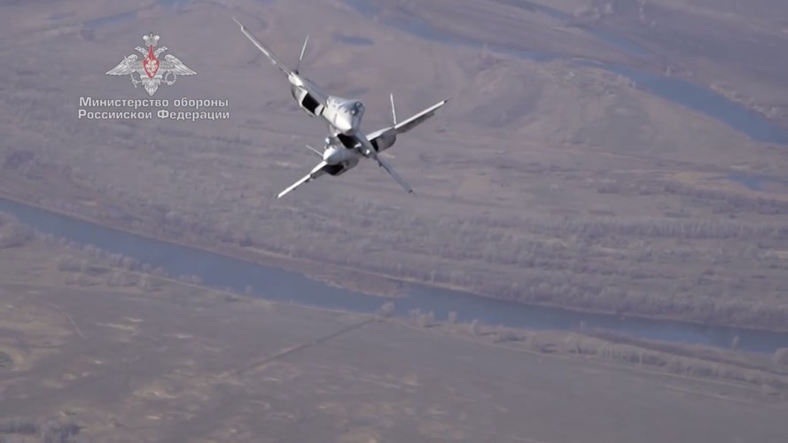 Nhưng trái ngược với nhận định của truyền thông Trung Quốc, trang The Drive của Mỹ lại đưa ra một đánh giá khác biệt hoàn toàn.