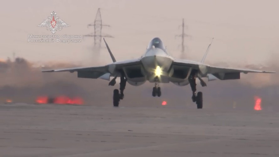 Trong số những thứ khác, các chuyên gia quân sự Mỹ cũng giải mật một phần thiết kế của máy bay chiến đấu tàng hình Su-57 của Nga.