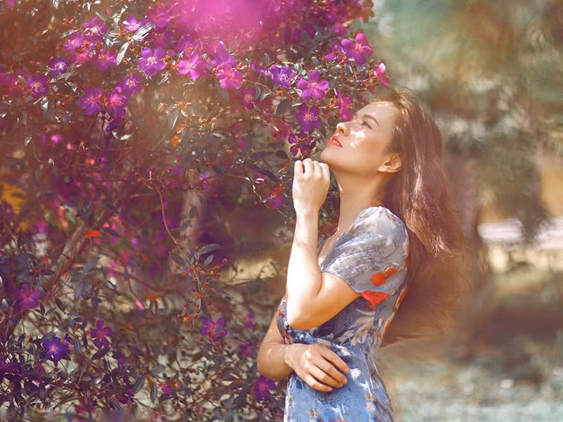 Nữ MC nhận được vô số lời khen ngợi từ khán giả lẫn đồng nghiệp cho nhan sắc tuổi U40.