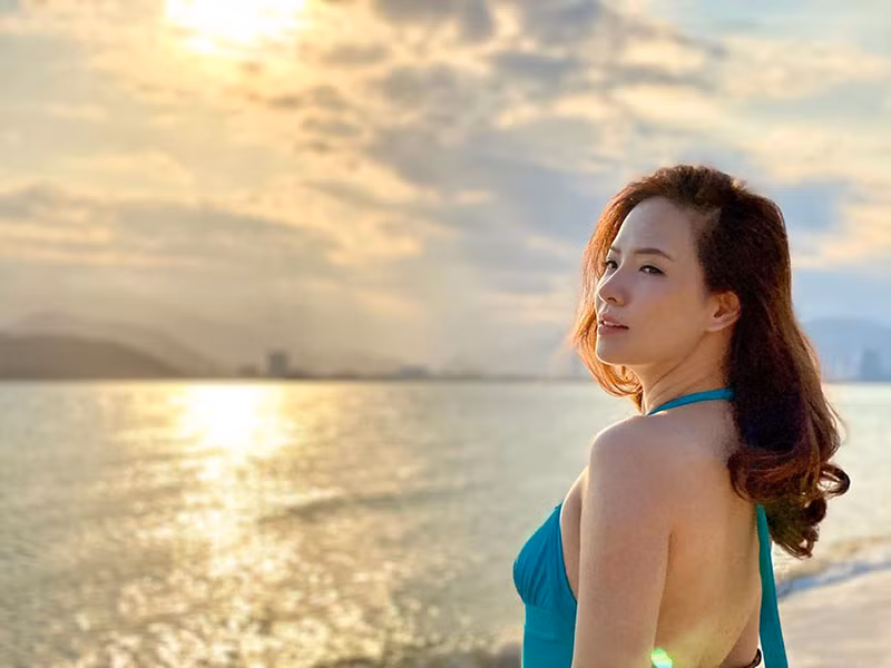 Đan Lê sắp chạm mốc 40 tuổi nhưng nhan sắc vẫn gây mê.