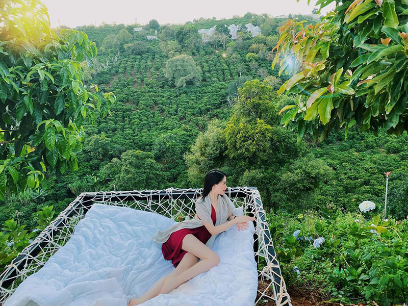 Quỳnh Hoa chia sẻ, nhờ tập gym đều đặn và ăn uống khoa học, cô sở hữu vóc dáng cân đối, gợi cảm.