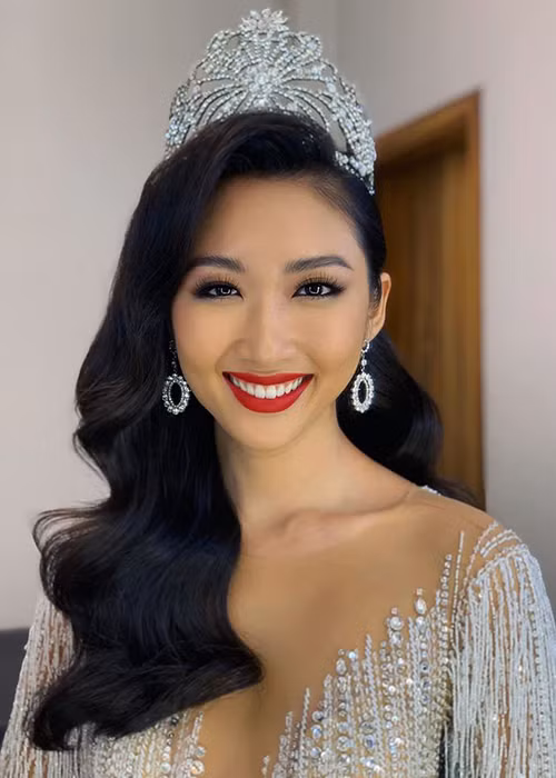 9X có lợi thế ngoại hình khi hoạt động trong showbiz.