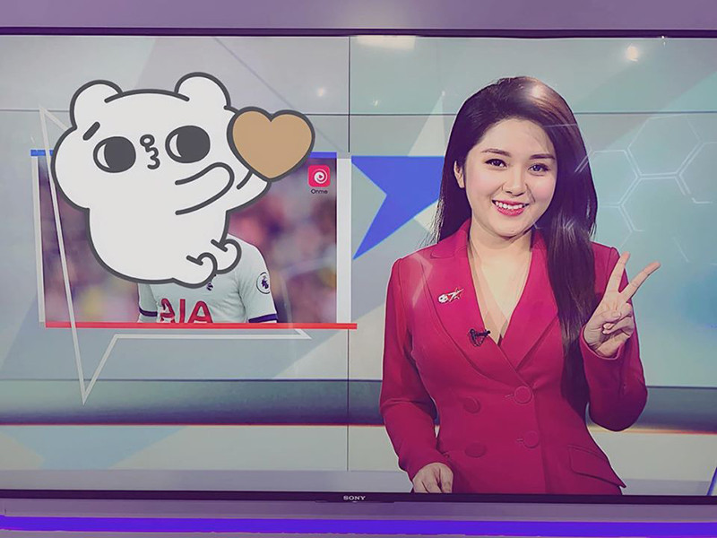 Diệu Linh luôn xuất hiện với hình ảnh tươi tắn khi vừa làm việc vừa điều trị bệnh ung thư.