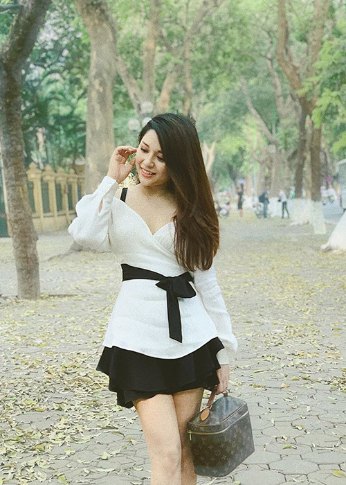 Trong 2 năm qua, ngoài công việc, nữ MC 9x còn dành thời gian đi du lịch để lấy lại tinh thần.