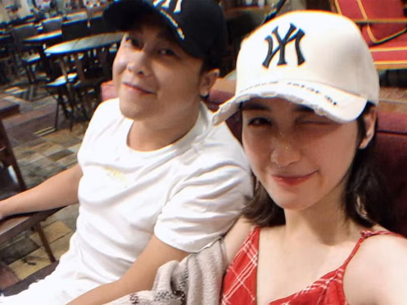 Tháng 11/2019, Hòa Minzy vướng nghi vấn sinh con cho bạn trai.