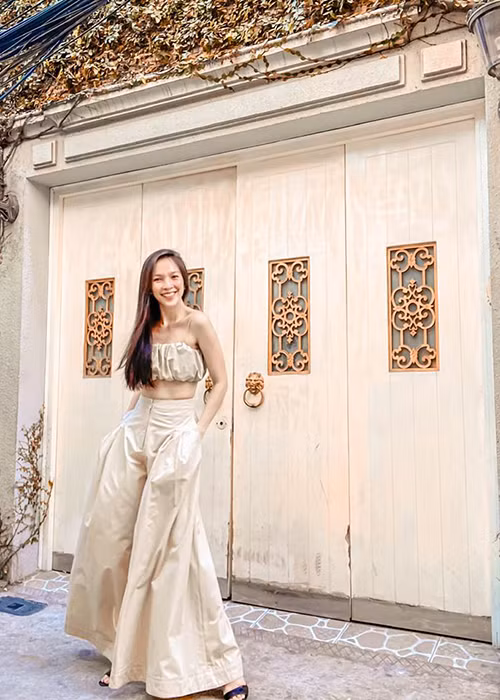 Mối tình duy nhất được Hiền Thục chia sẻ là cuộc tình giữa cô và Tuấn Thăng.