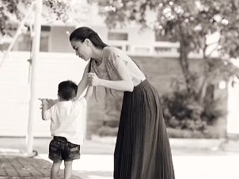 10 năm trước, Hà Hồ sinh con trai đầu lòng - bé Subeo. Cậu nhóc là trái ngọt tình yêu giữa nữ ca sĩ và chồng cũ - doanh nhân Cường Đô la.