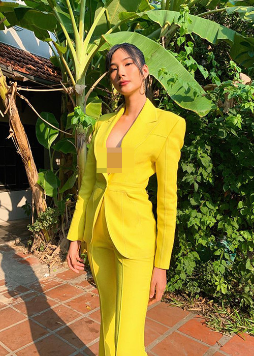 Gần đây, Hoàng Thùy trở thành tâm điểm của dư luận khi đưa ra 11 yêu cầu tuyển dụng trợ lý.